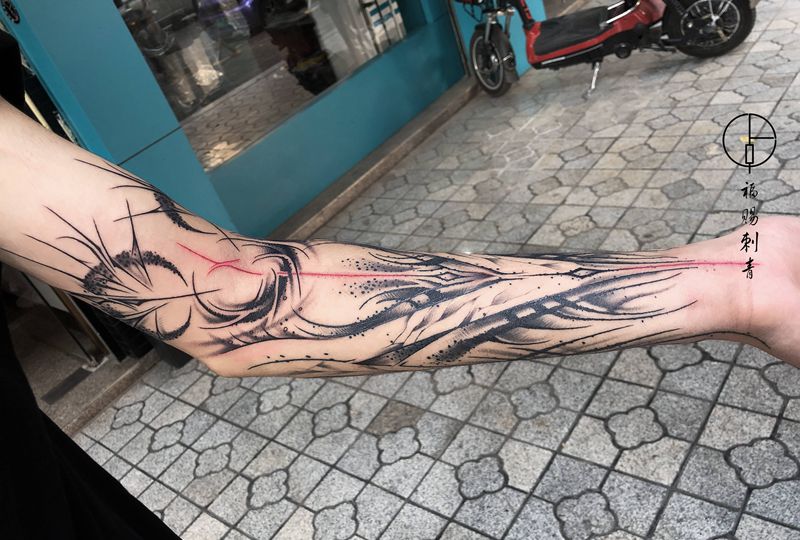 暗黑纹身图片_手臂手部欧美写实花体字纹身图案