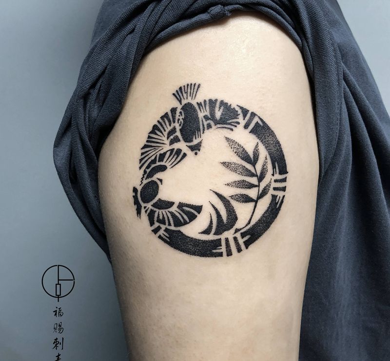 圈纹身图片_手臂手部图腾点刺纹身图案