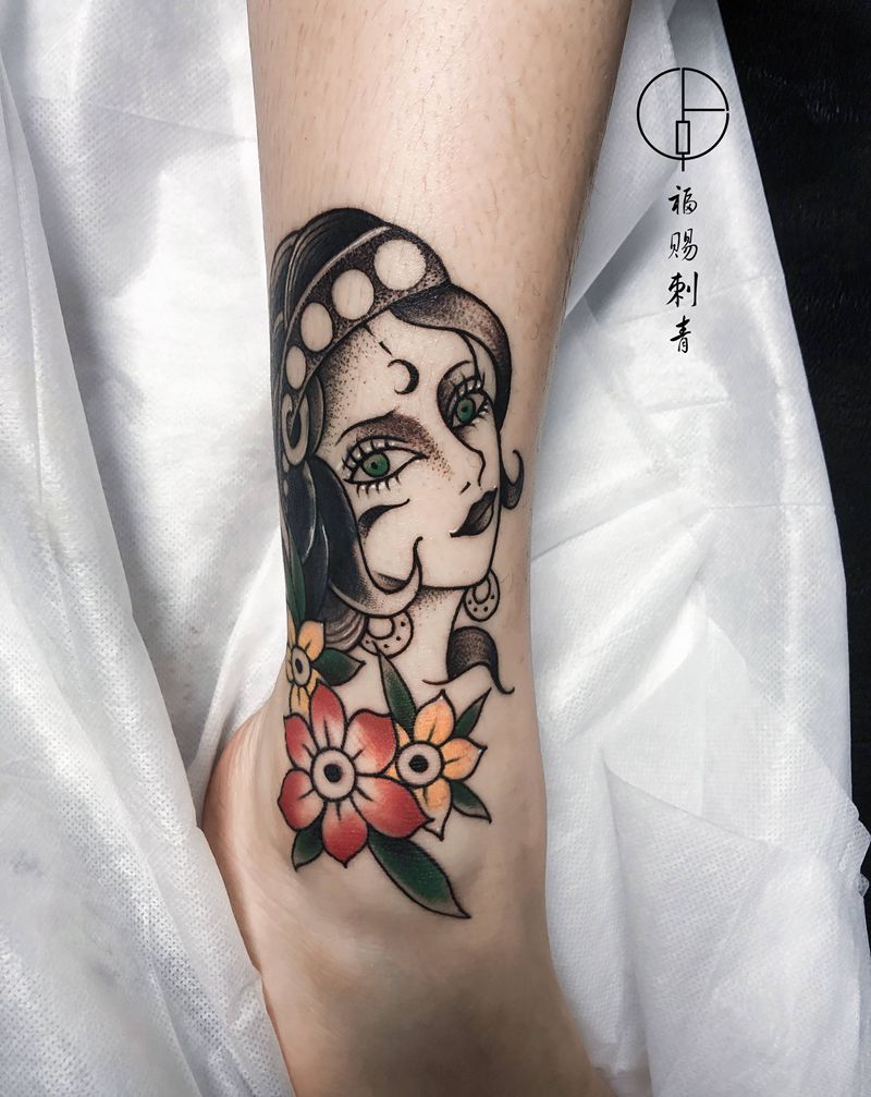 仙女纹身图片_腿部脚部Old SchoolNew School纹身图案