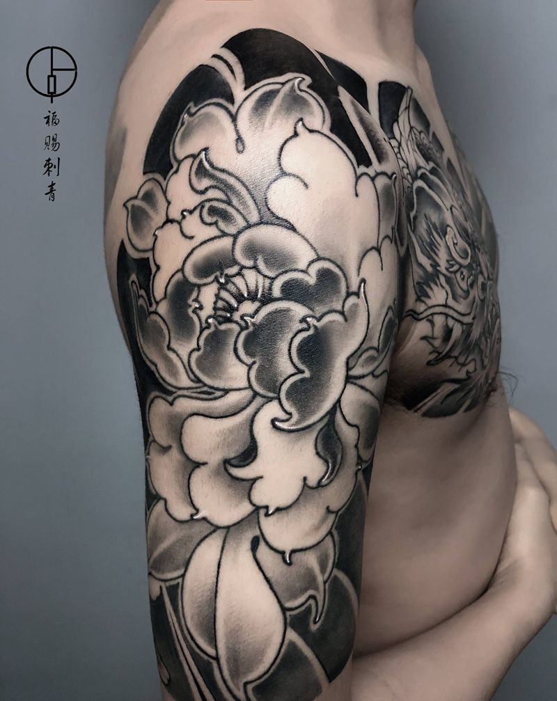 传统牡丹纹身图片_手部手臂老传统新传统纹身图案