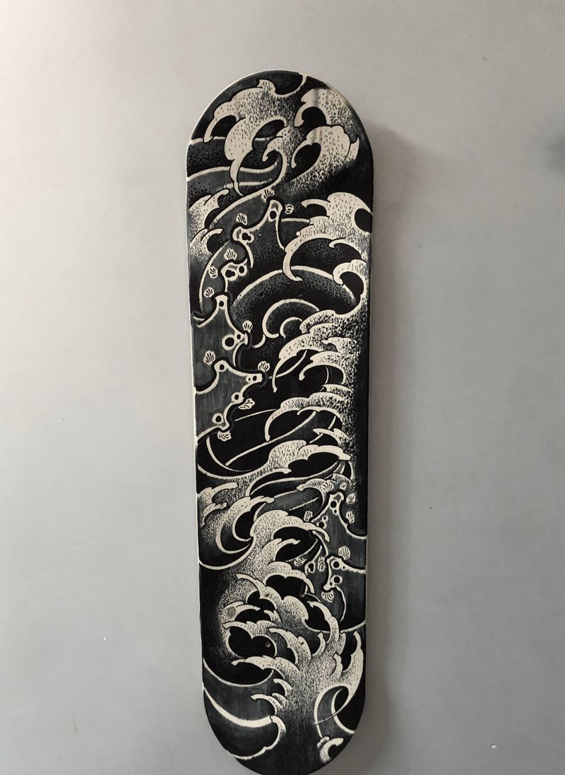 水浪纹身图片_手部手臂老传统新传统纹身图案