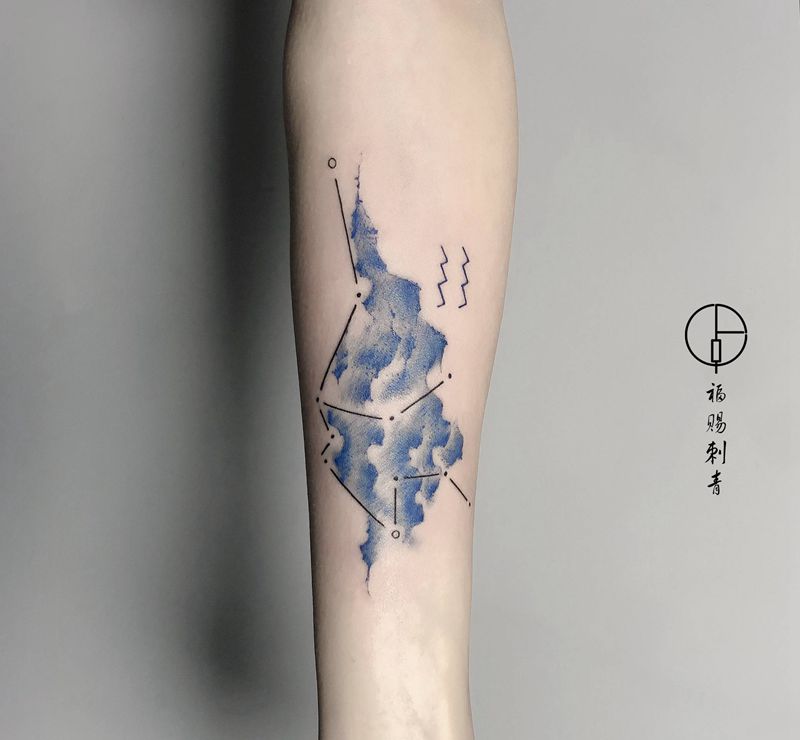 水瓶座♒️纹身图片_手部手臂几何水彩纹身图案