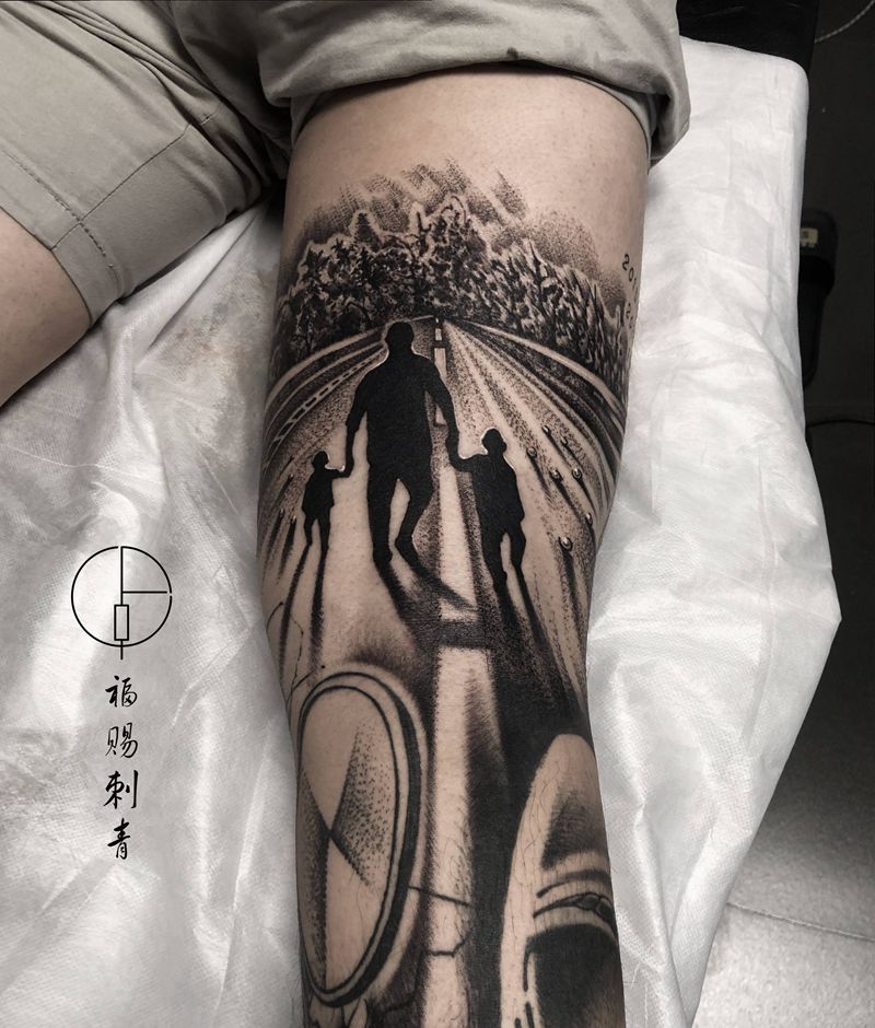 身影纹身图片_腿部脚部欧美写实几何纹身图案