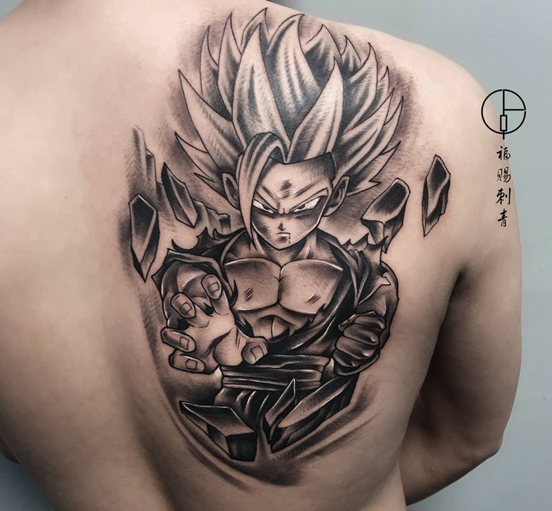 七龙珠纹身图片_背部手臂欧美写实花体字纹身图案