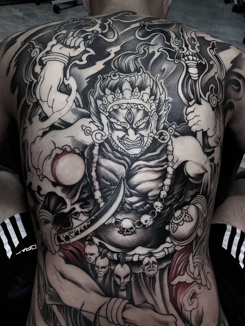 未完成纹身图片_背部胸部老传统新传统纹身图案