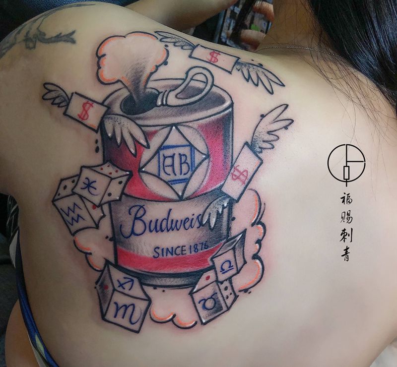 百威纹身图片_背部肩部Old SchoolNew School纹身图案