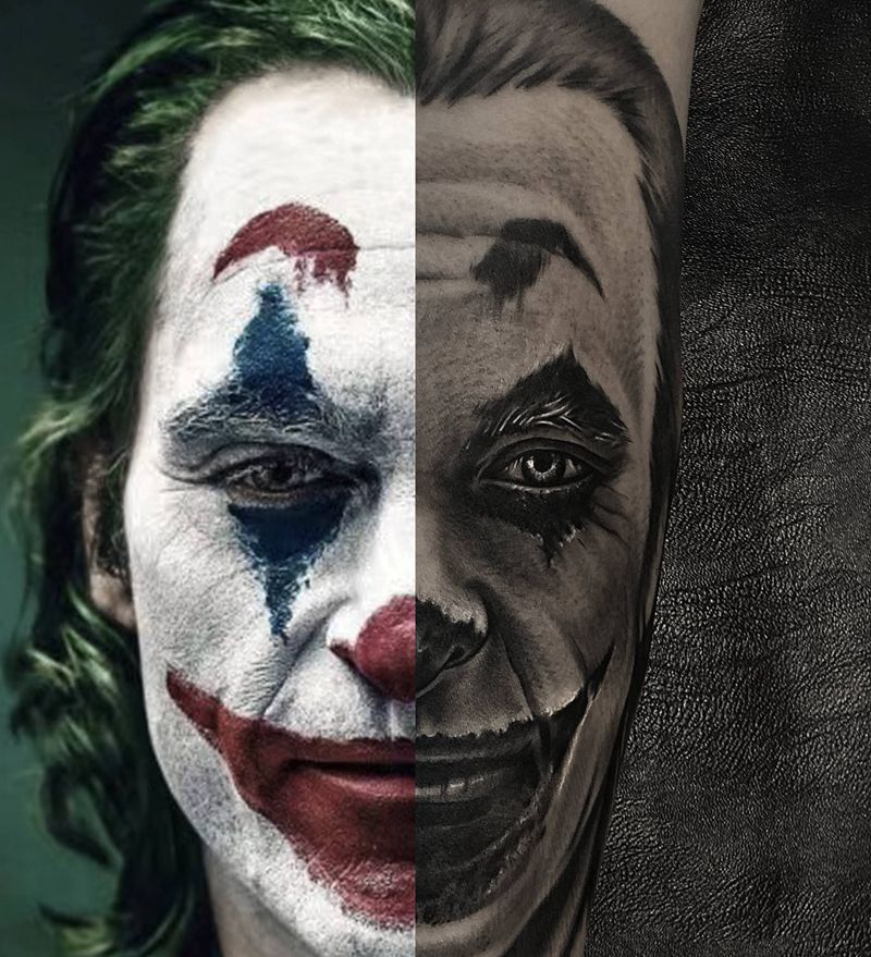 小丑纹身图片_脚部腿部欧美写实新传统纹身图案