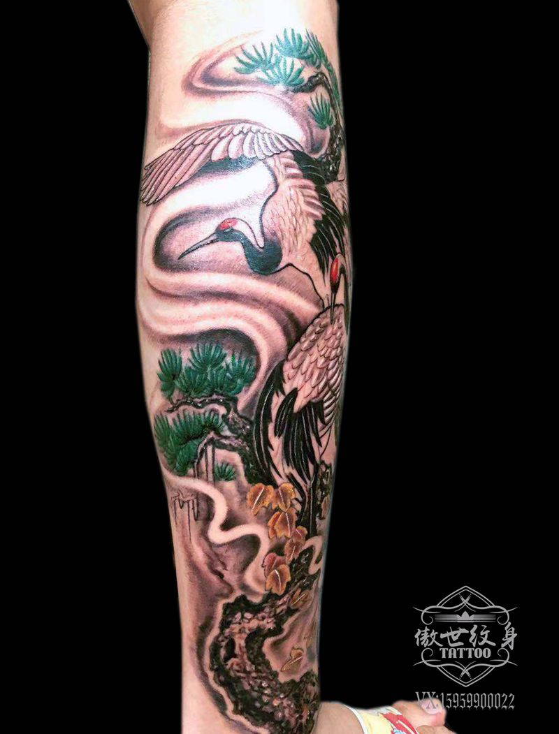 松鹤图纹身图片_腿部新传统纹身图案