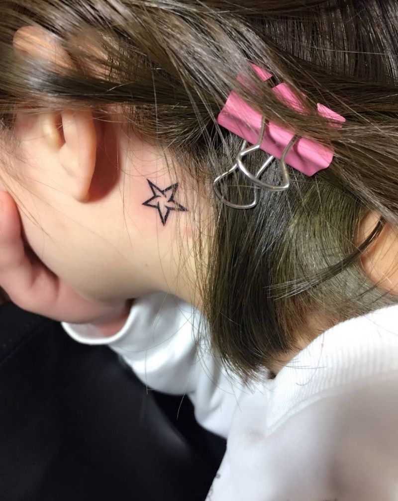 小图纹身图片_成品颈部清新几何纹身图案