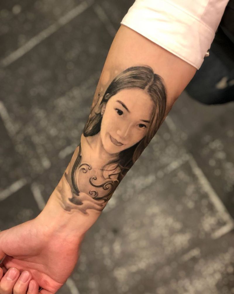 肖像纹身——恢复一个月后的效果纹身图片