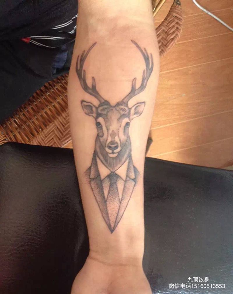 路先生纹身图片_成品手臂欧美清新动物贴纸纹身图案