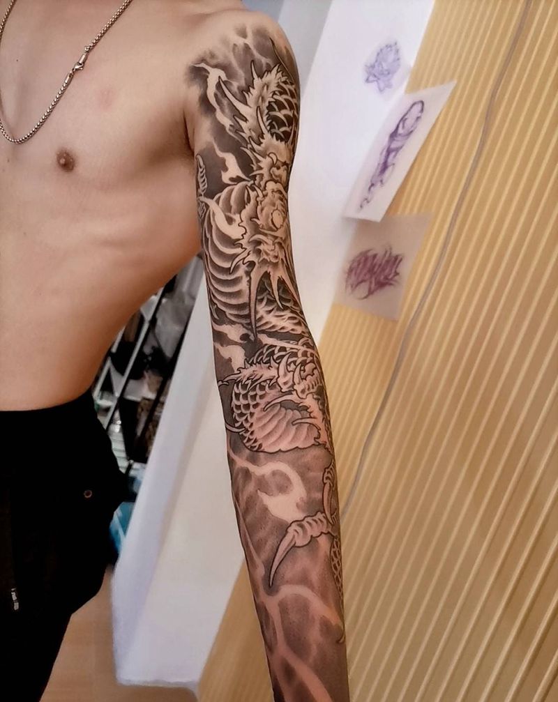 黑电纹身图片_手臂新传统纹身图案