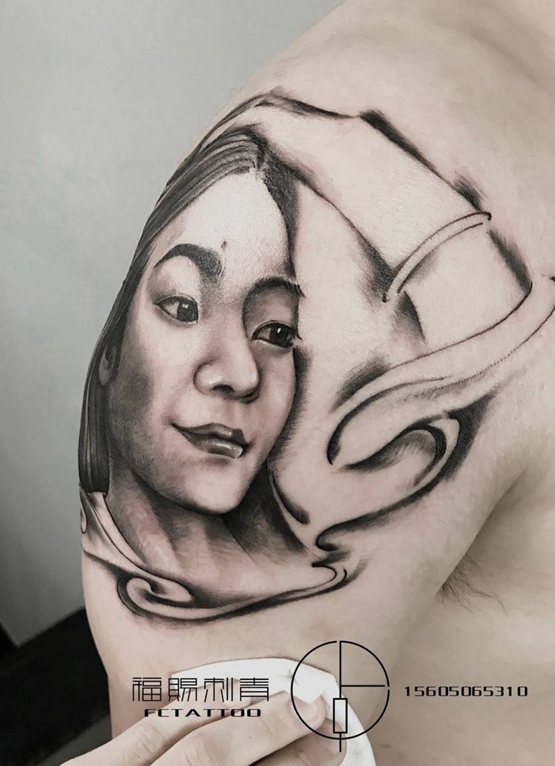 肖像纹身图片_写实肖像成品手臂人物原创情侣纹身图案