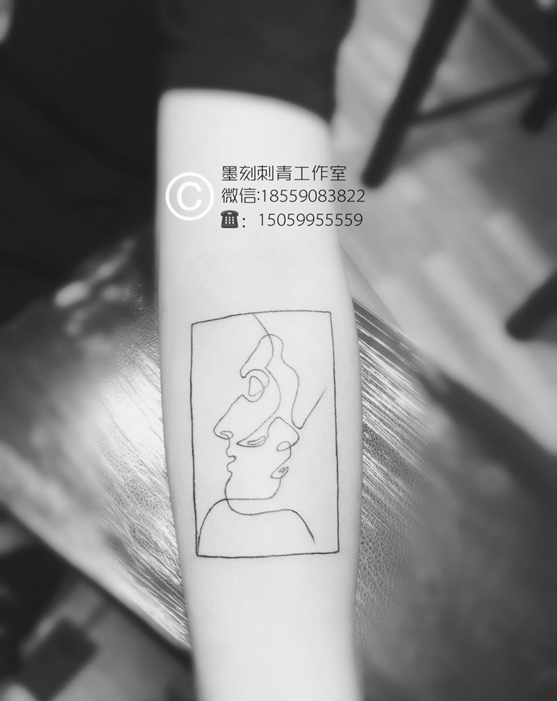 客人自带图纹身图片_插画手部欧美人物纹身图案