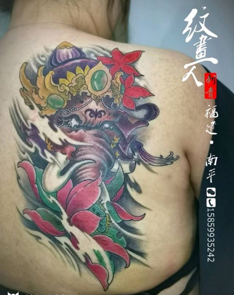 象神纹身图片_背部新传统纹身图案