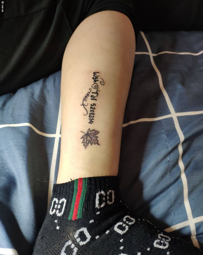 字母纹身图片_手臂字母纹身图案