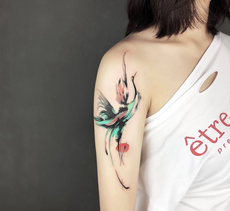 仙鹤纹身图片_手臂肩部水墨水彩纹身图案