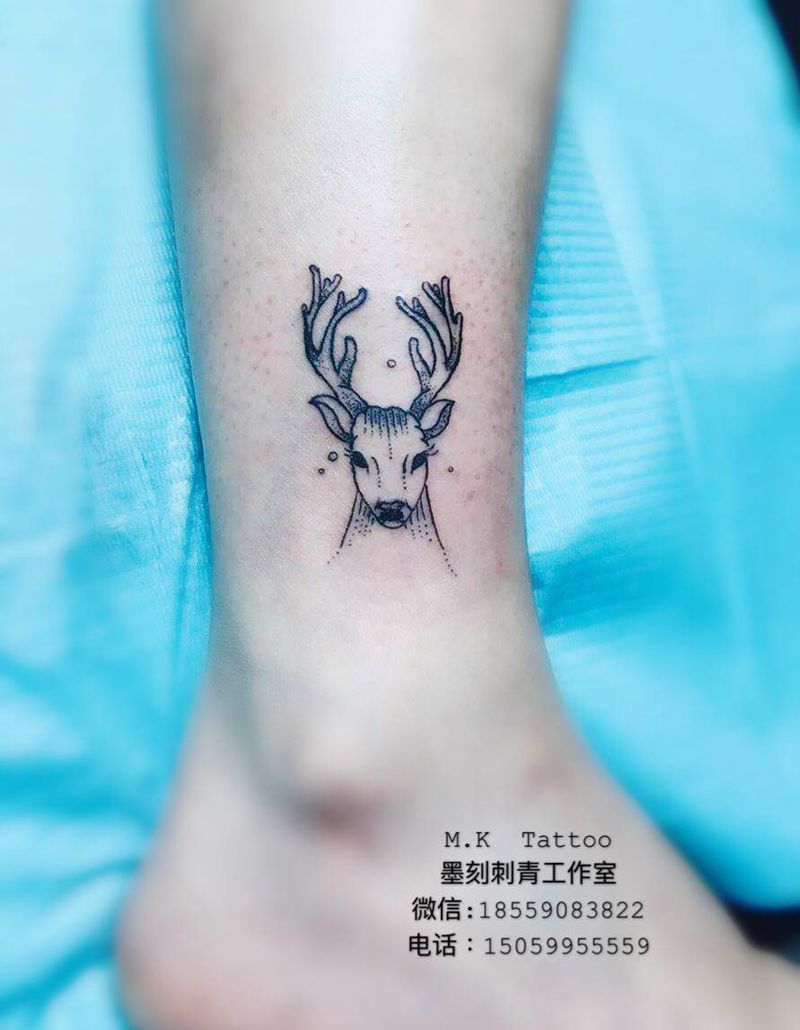 一（鹿）有你，客人自带图纹身图片_脚部纹身图案