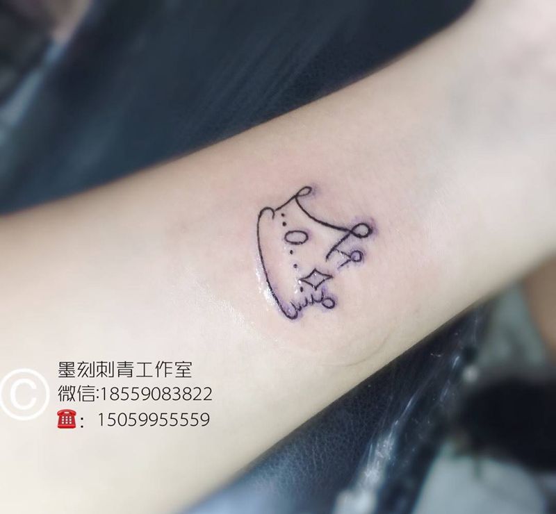 三图合一，清新纹身图片_手部欧美几何纹身图案