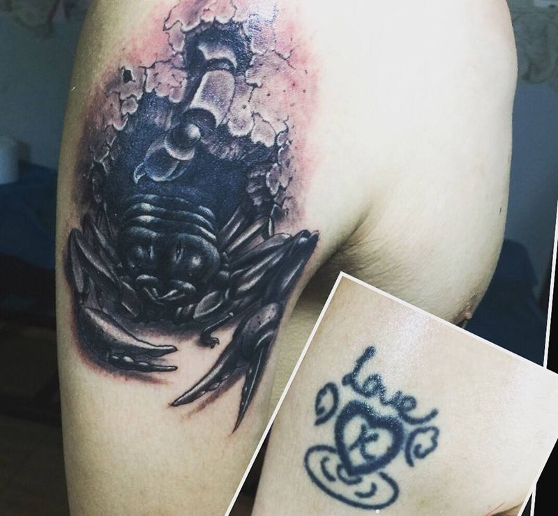 小龙虾纹身图片_手臂纹身图案