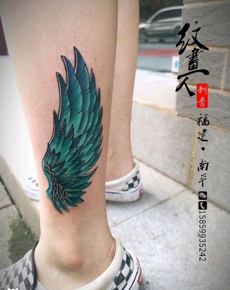 翅膀（遮盖）纹身图片_腿部新传统几何纹身图案
