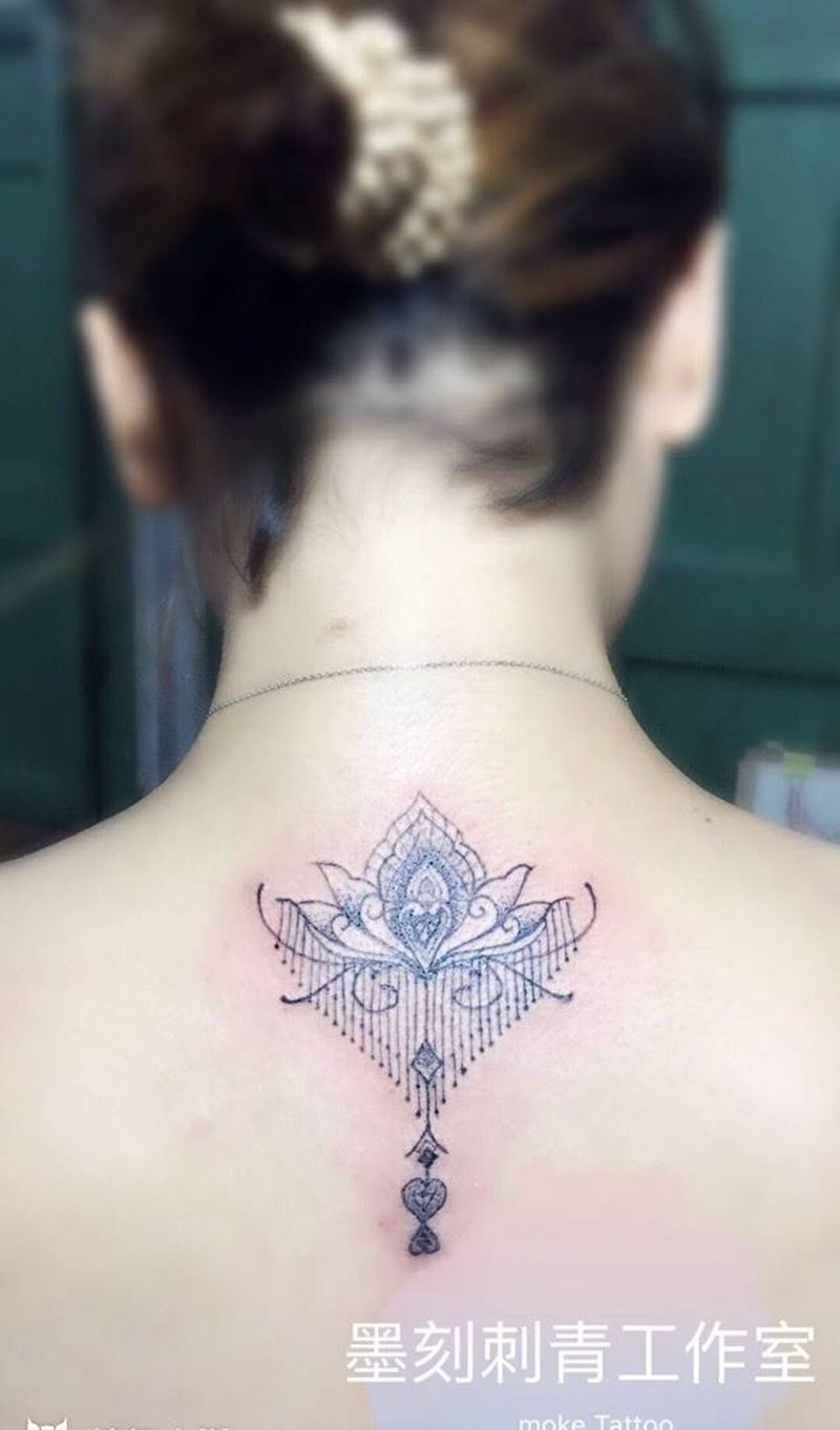 樊花开繁华落尽纹身图片