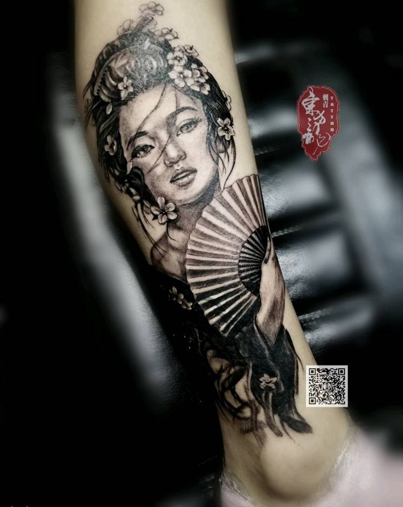 艺妓纹身纹身图片_腿部艺妓纹身图案