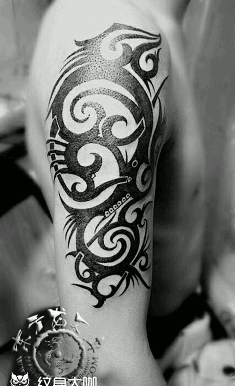 图腾纹身纹身图片_肩部手臂手部传统图腾纹身图案