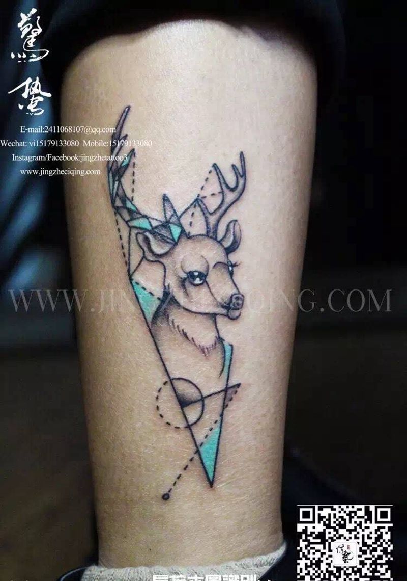 几何鹿纹身图片