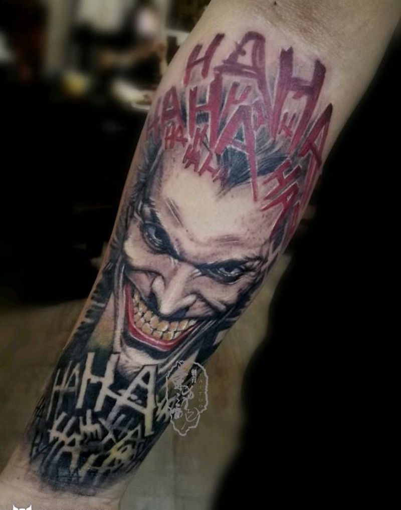 小丑纹身图片_手臂小丑纹身图案