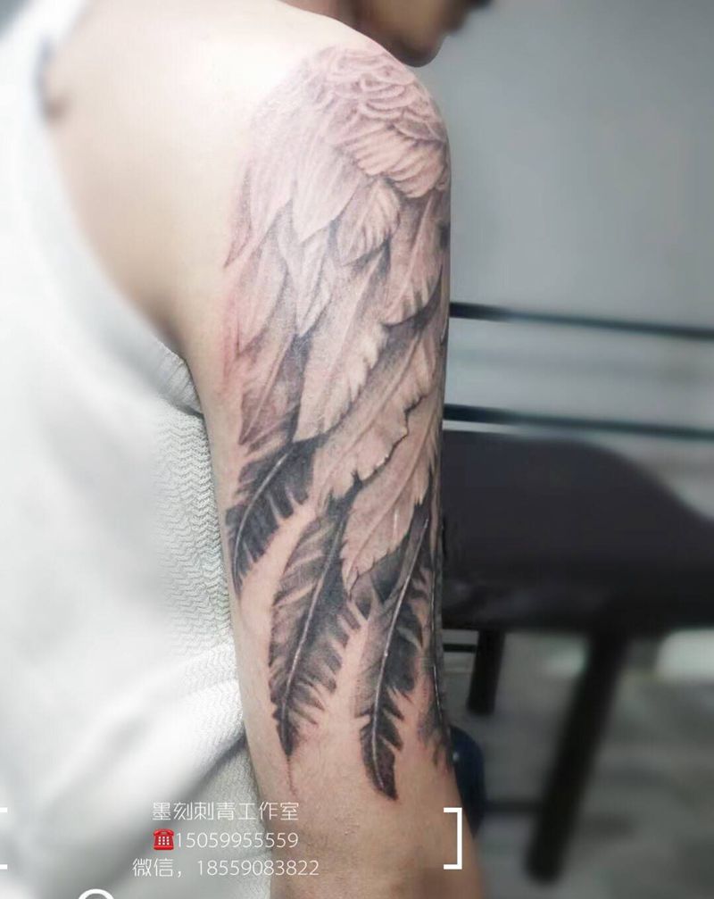 翅膀纹身图片