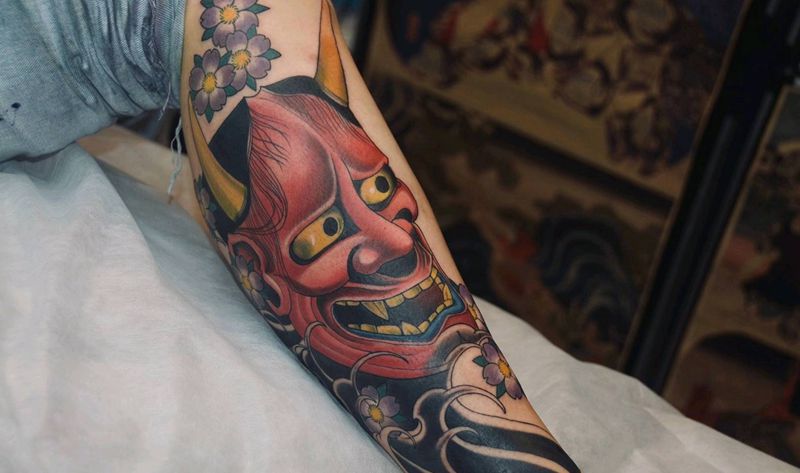 般若纹身图片_腿部Old School般若纹身图案