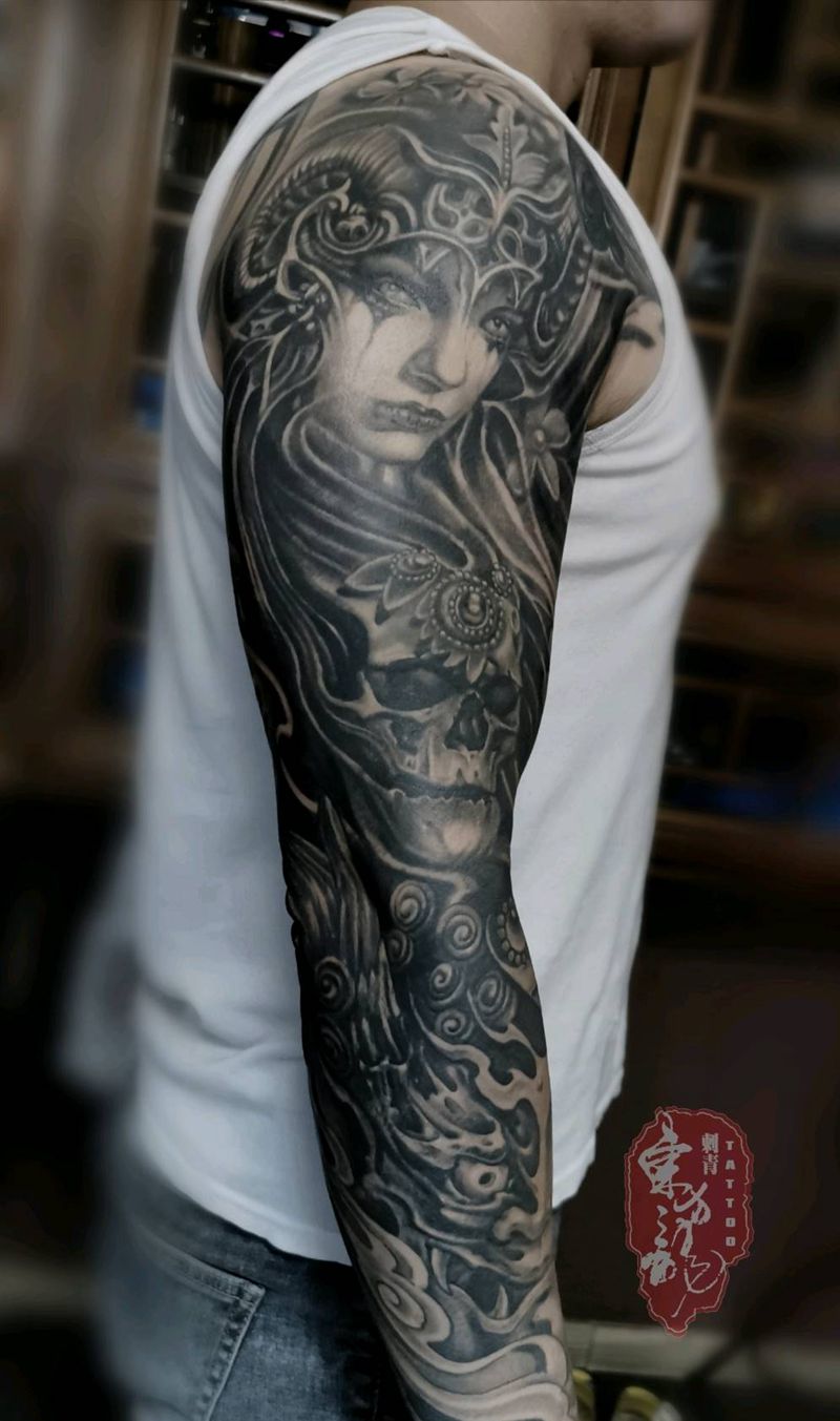 包臂纹身图片_手臂手部包臂纹身图案