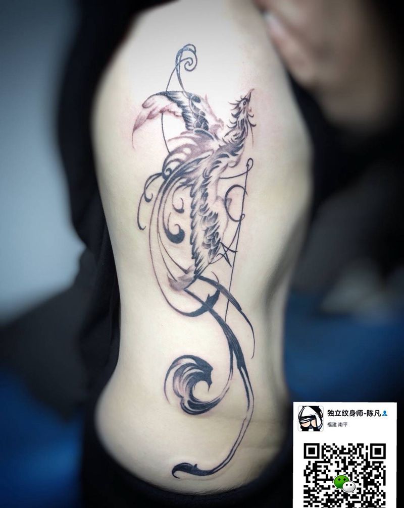 凤凰纹身图片_成品腰部清新国画习俗传统贴纸动物鬼神原创纹身图案