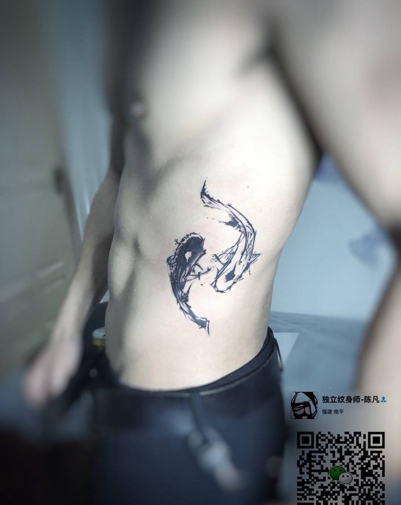 阴阳鱼纹身图片_成品腰部腹部欧美清新国画原创动物静物贴纸纹身图案
