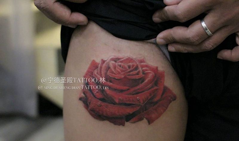 花纹身图片_腿部纹身图案