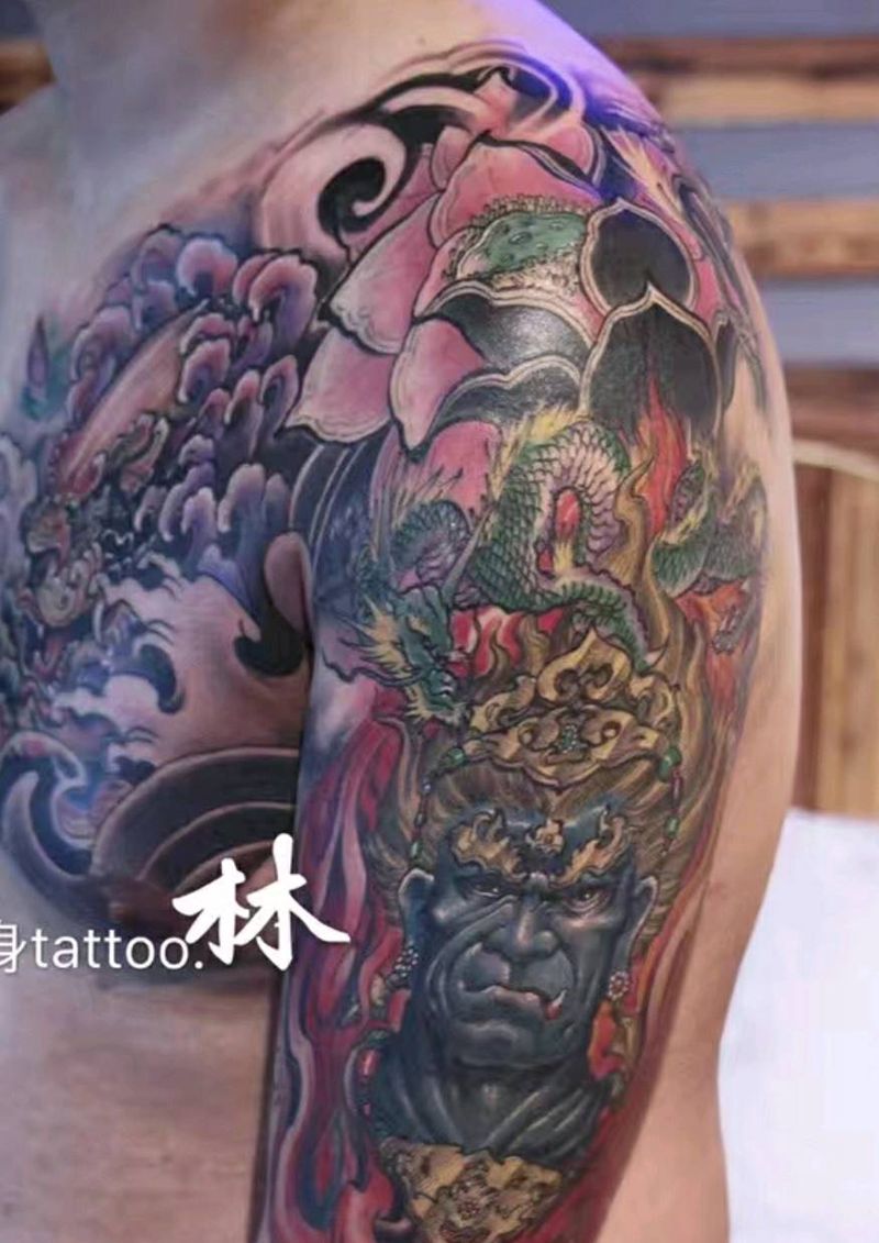 不动明王唐狮半甲纹身图片_肩部胸部传统成品纹身图案