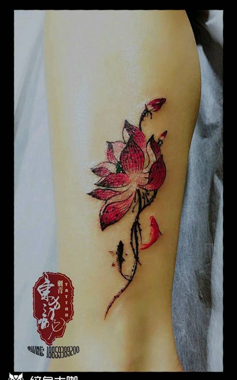 荷花纹身图片_腿部传统原创宁德福建成品纹身图案