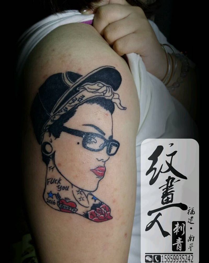 hiphop女郎纹身图片