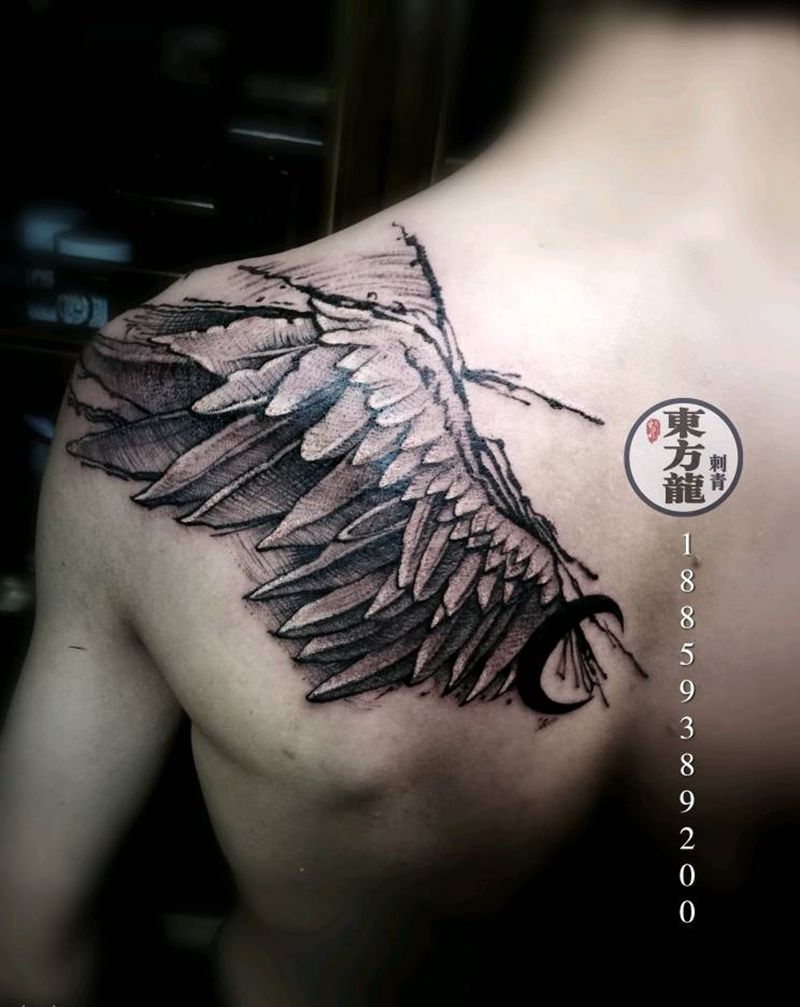 翅膀纹身纹身图片_背部翅膀纹身图案