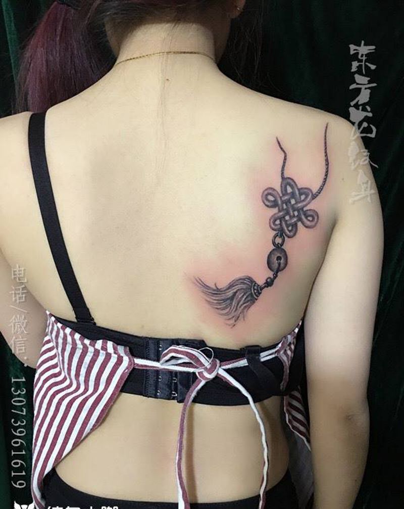 3D纹身纹身图片_成品背部清新写实东方龙宁德纹身图案