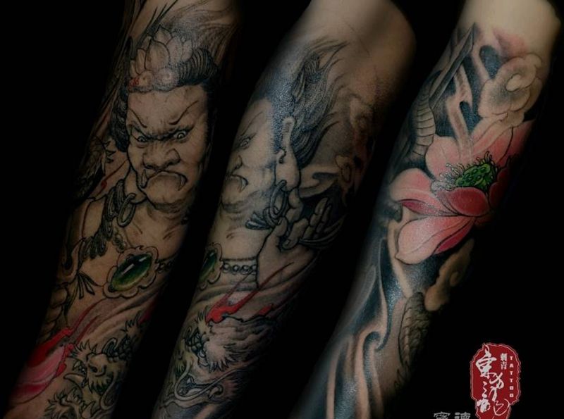 不动明王纹身图片_手臂新传统不动明王纹身图案