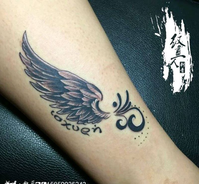 翅膀纹身图片