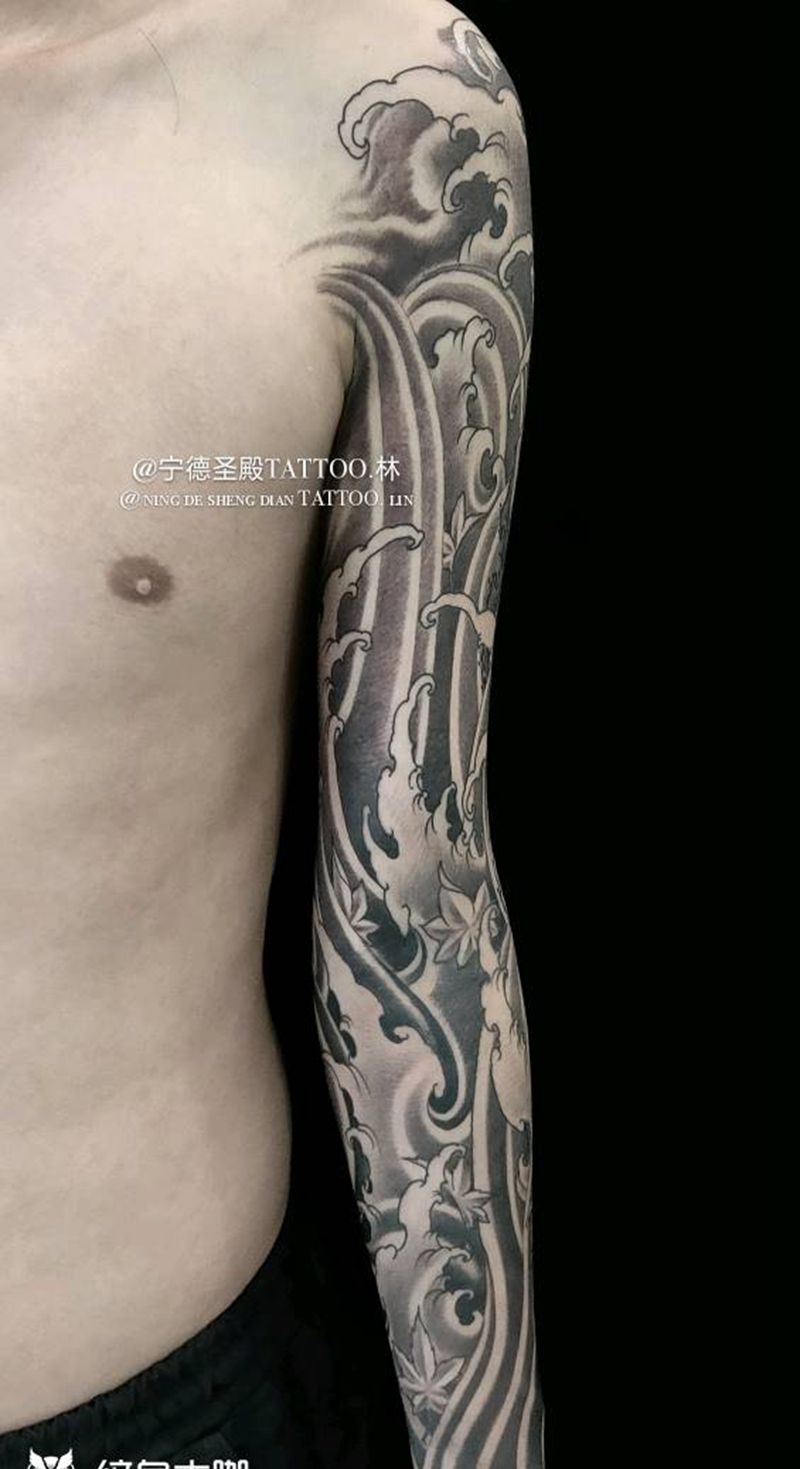 顺（浪）纹身图片_手臂纹身图案