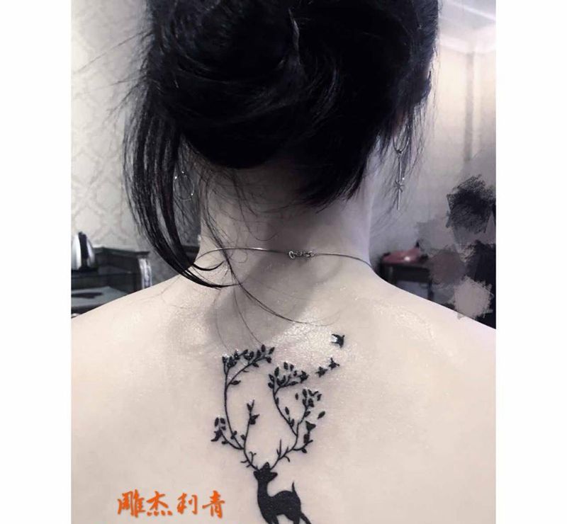 小清新纹身图片_成品背部手部脚部腿部欧美清新几何动物纹身图案