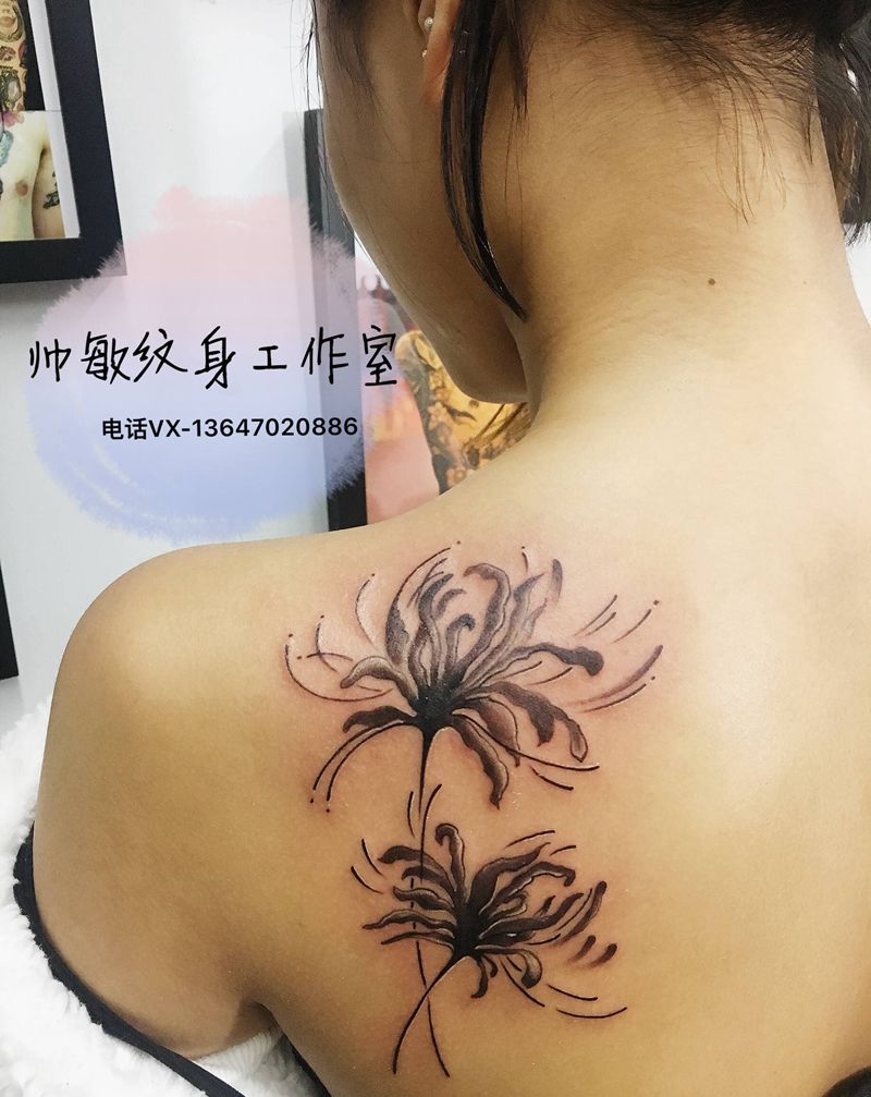 花纹身图片_背部纹身图案