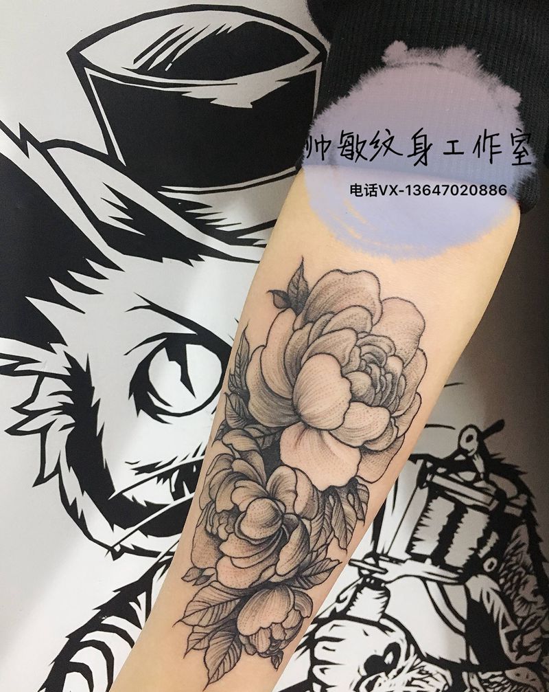 花纹身图片_手臂纹身图案