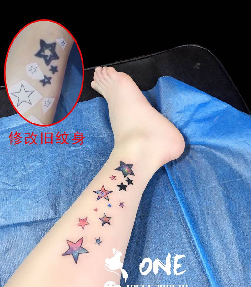 修改美女失败纹身纹身图片_腿部水彩水墨星星梦幻水彩遮盖修改纹身图案