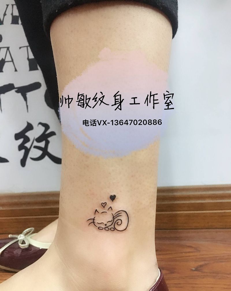 姐妹猫咪纹身图片_脚部纹身图案
