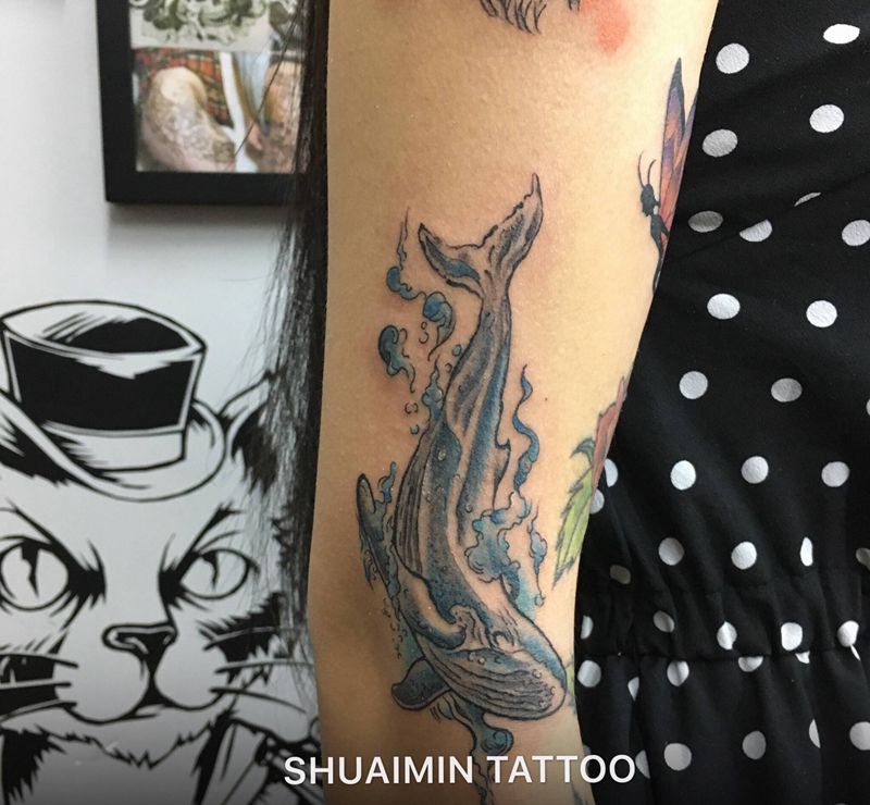 豚纹身图片_手臂纹身图案